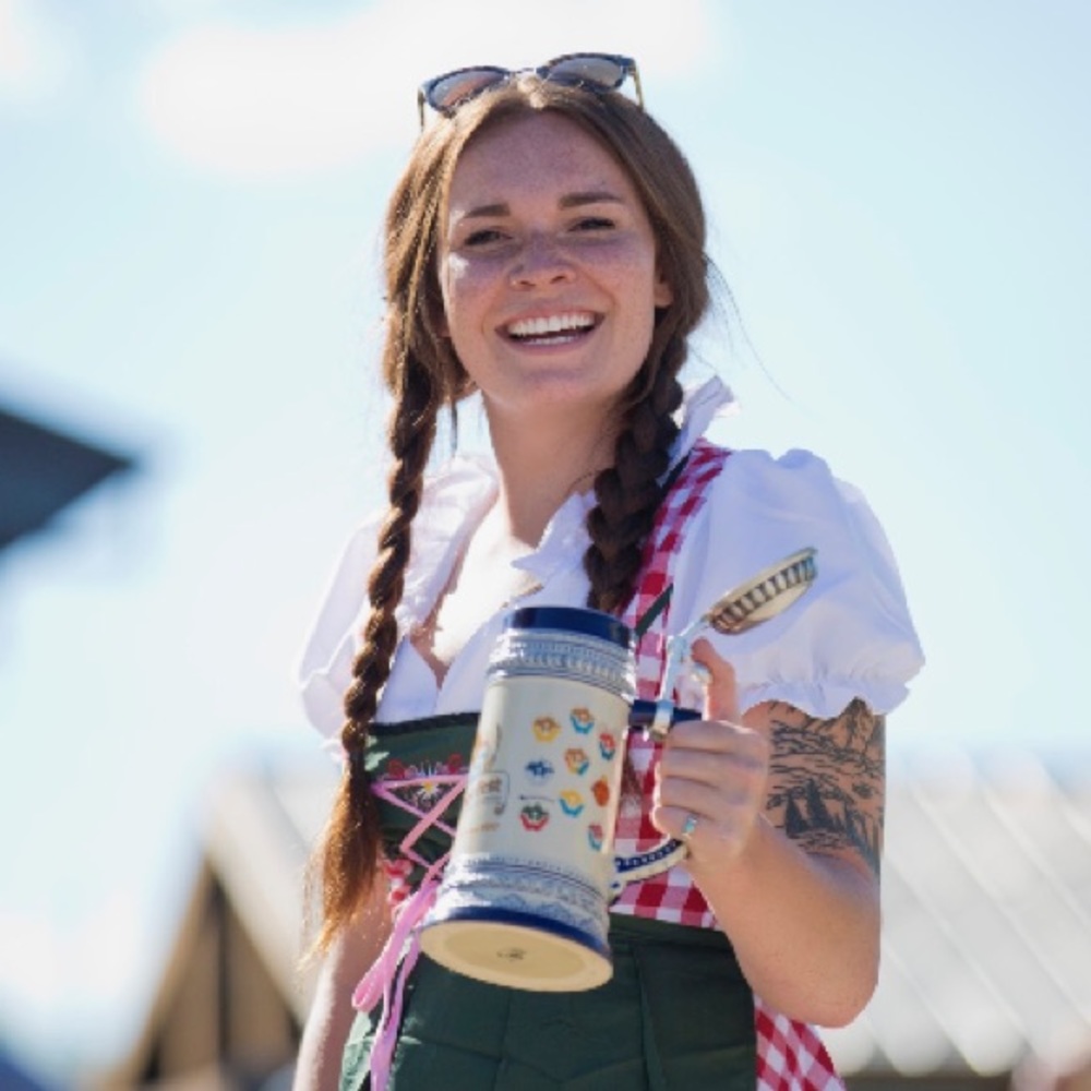 Meet your Posher, Kristin